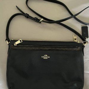 Coach East/West Crossbody F52881 with removable pouch